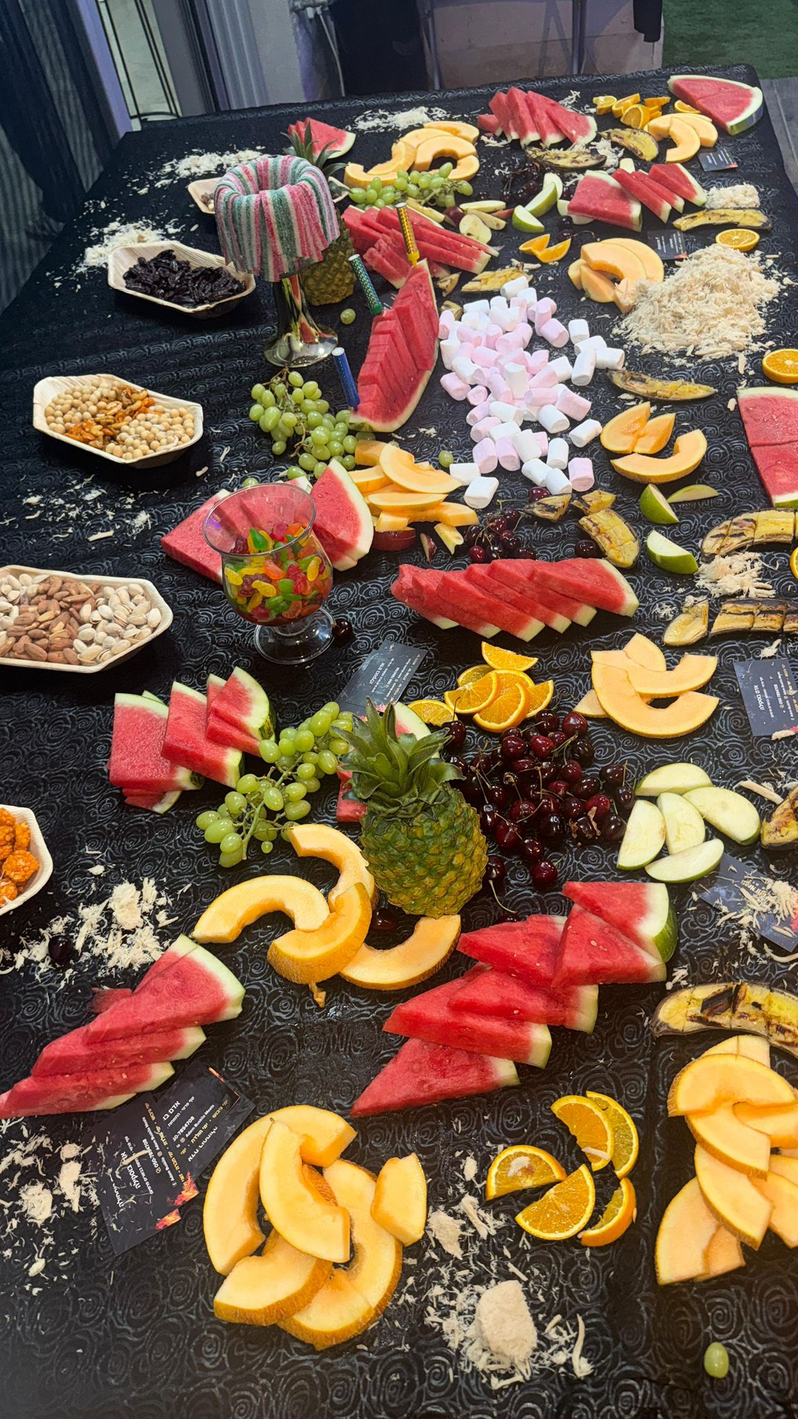 שולחן מעוצב